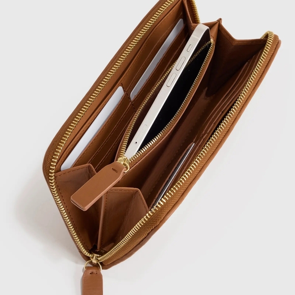 Quince Brown Woven Wallet - Picture 8 of 10